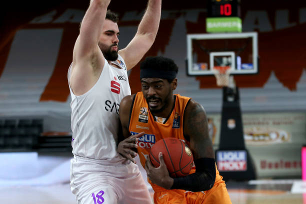 而这场比赛 而这场比赛