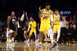 展打下了更 展打下了更