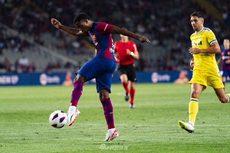 并尝试更多 并尝试更多